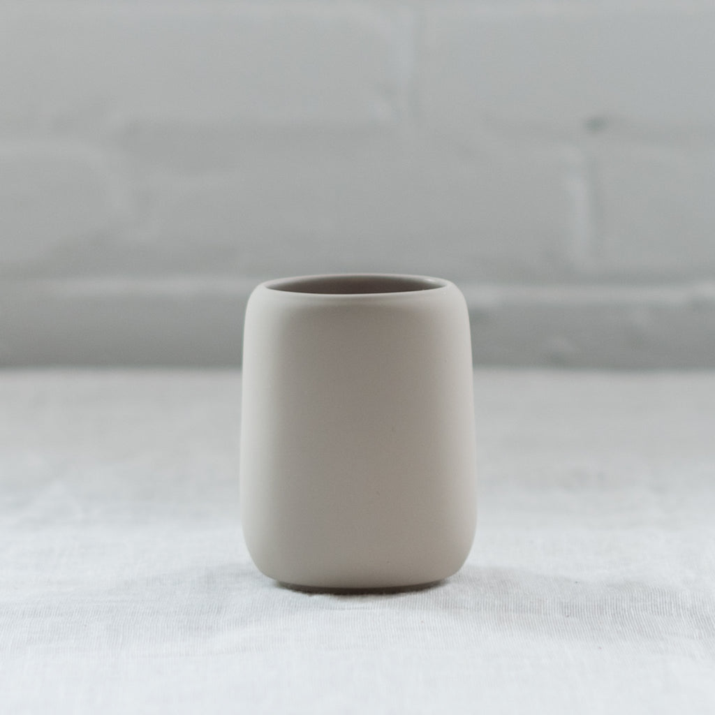 sono tumbler - bathroom tumbler - modern bathroom - redecker - burstenhaus redecker